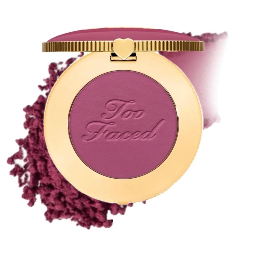 NIB Too Faced Cloud Crush Blush - Berry Dream